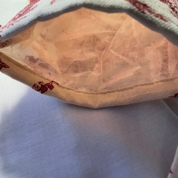 Smalll Gift/Jewelry Cloth Pouch - Picture 3 of 3